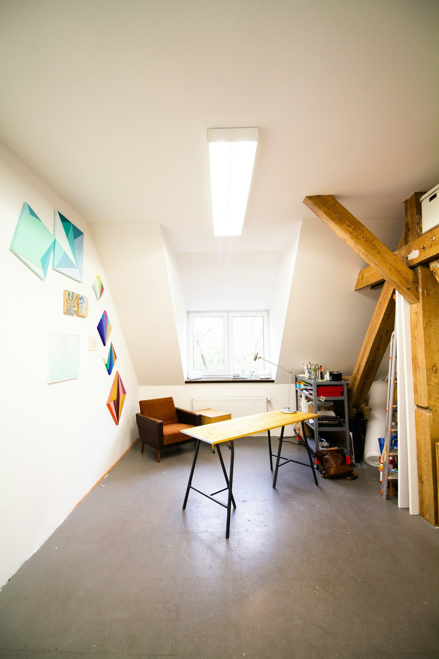 Designing Portfolios That Truly Captivate and Convert